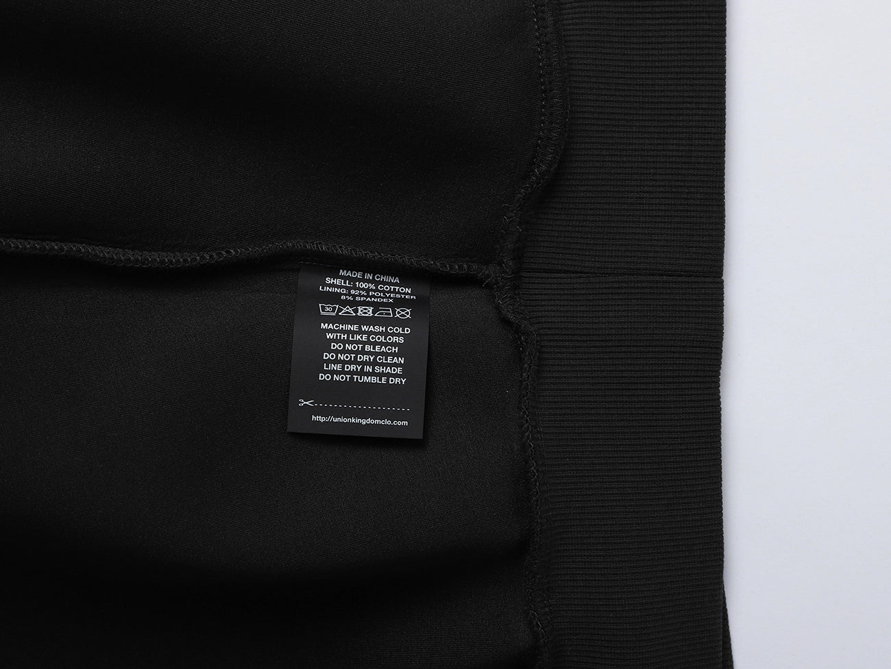 630 GSM BOXY CROPPED FIT 'BLACK' HOODIE