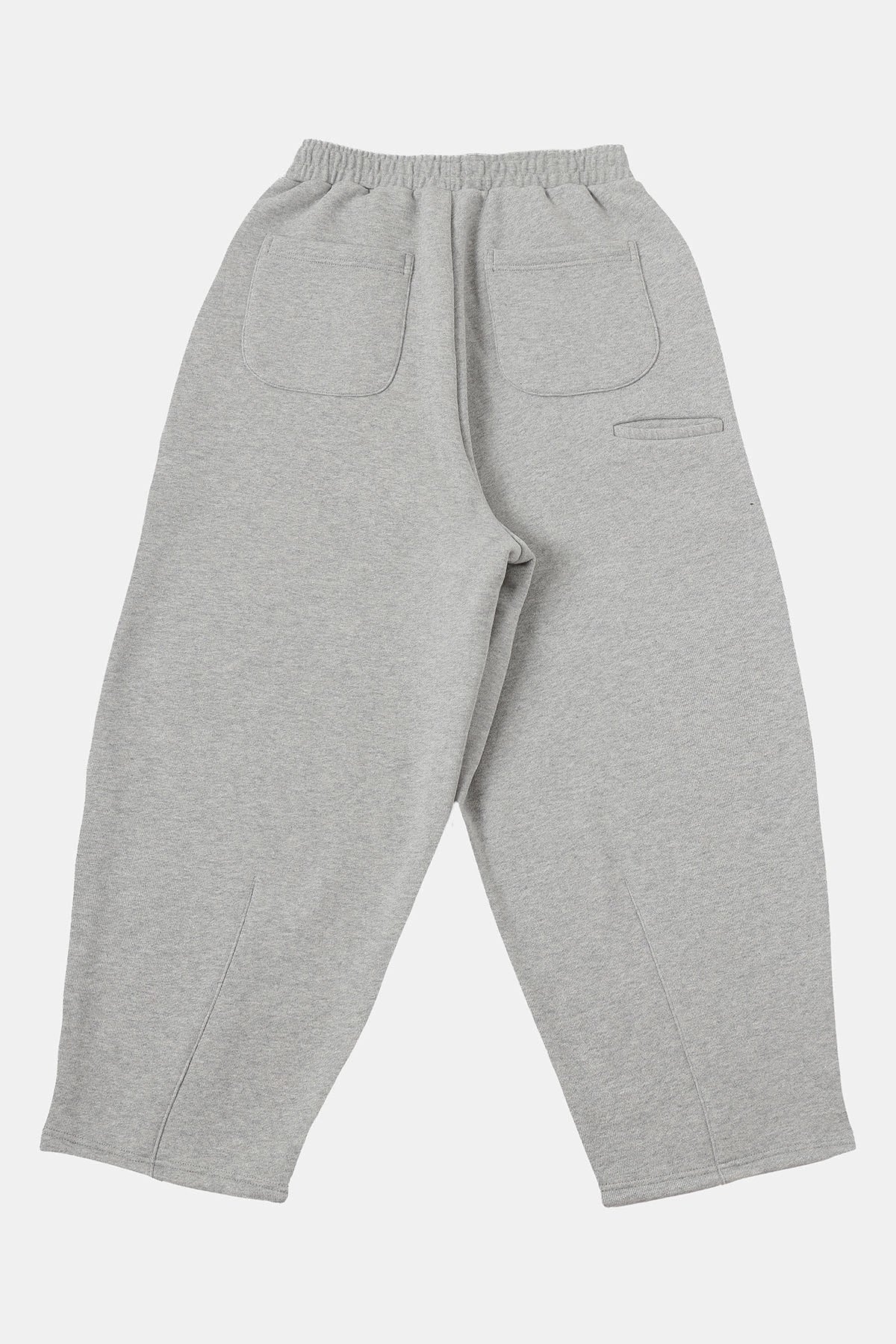 520 GSM COZY BAGGY 'FLOWER GRAY' STRAIGHT PANTS
