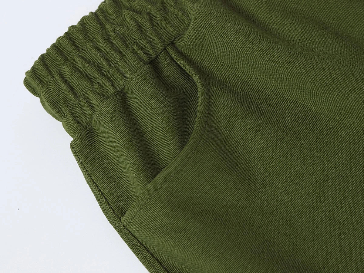 420 GSM MID-LENGTH LOOSE FIT 'MOSS GREEN' SHORTS
