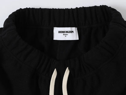 400 GSM COARSE NEEDLE 'BLACK' SHORTS