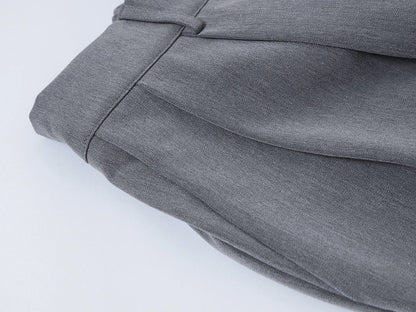 LOOSE FIT PLEATED 'GRAY' SHORTS