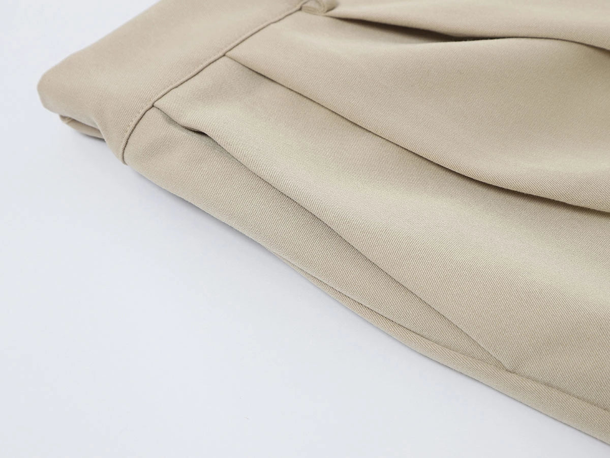 LOOSE FIT PLEATED 'SAND' SHORTS