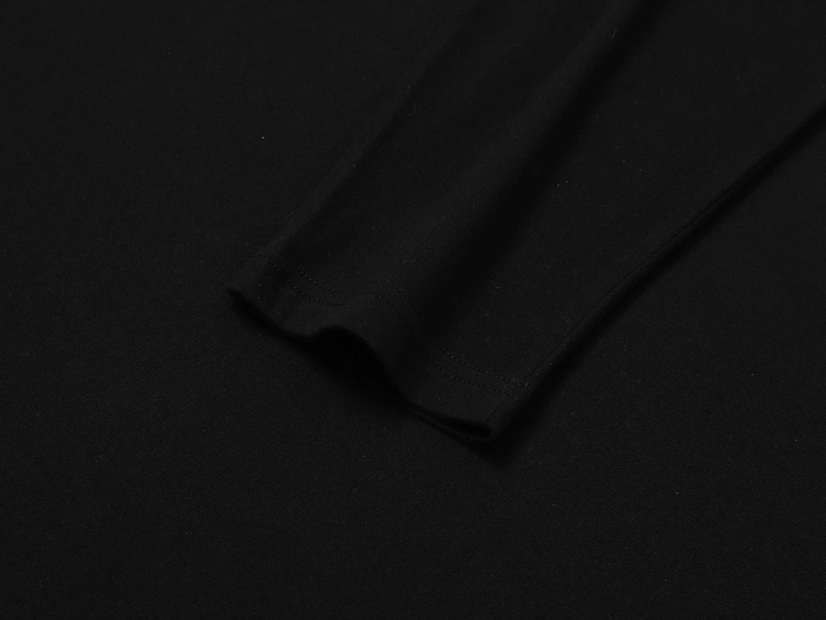 210 GSM ULTRA SOFT 'BLACK' LONG SLEEVE
