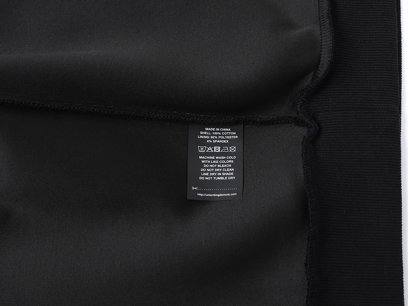 630 GSM BOXY CROPPED FIT 'BLACK' CREWNECK